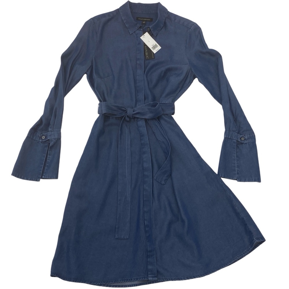 NWT Banana Republic Denim Colored Dress Size 2